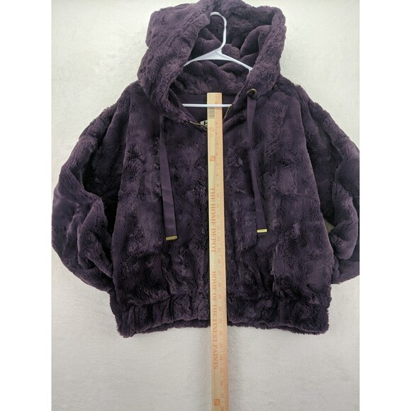 EXPRESS Faux Fur Hooded Deep Purple Teddy Jacket Sz Small w/ Gold Accents - Picture 10 of 14